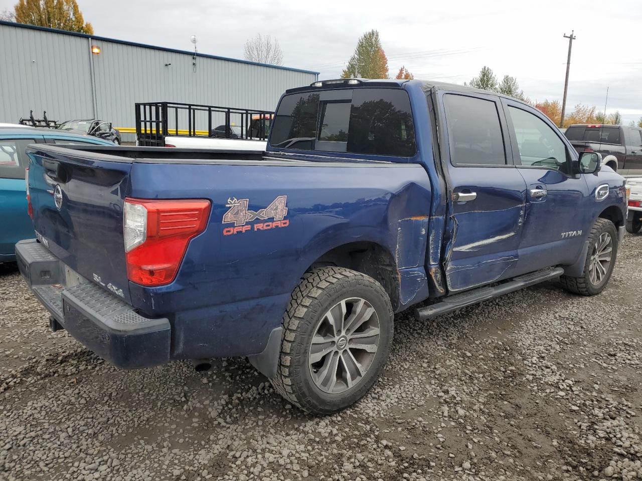 Nissan Titan Sv Image 2