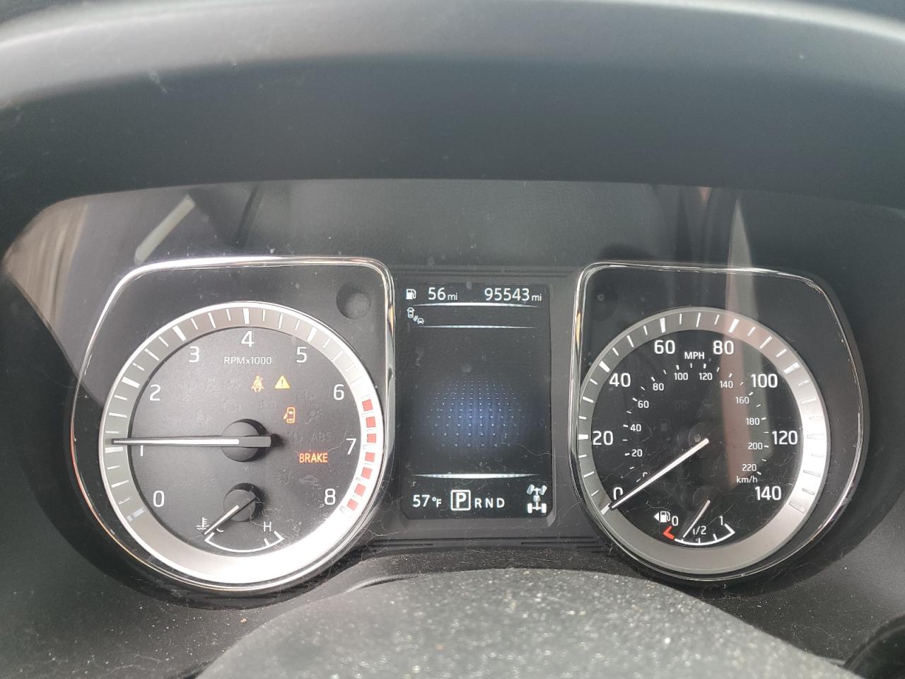 Nissan Titan Sv Image 11