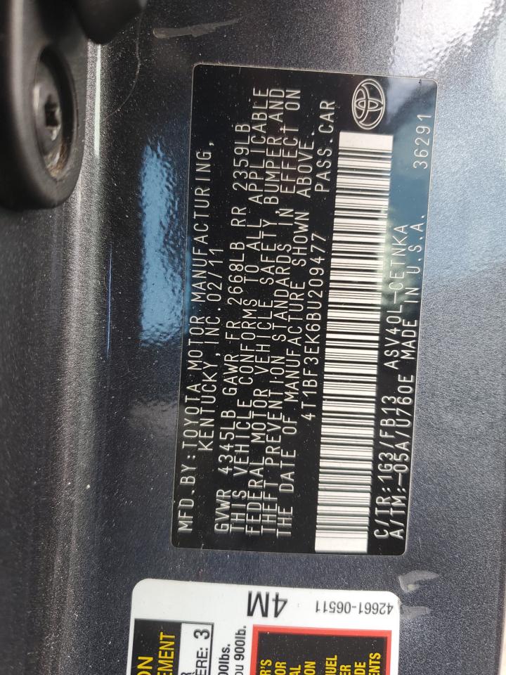 Toyota Camry Base Image 7