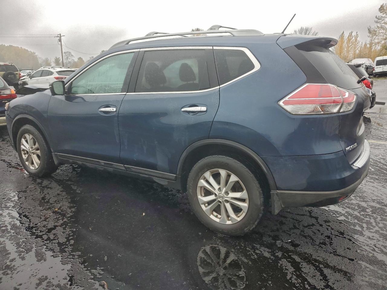 Nissan Rogue S Image 9