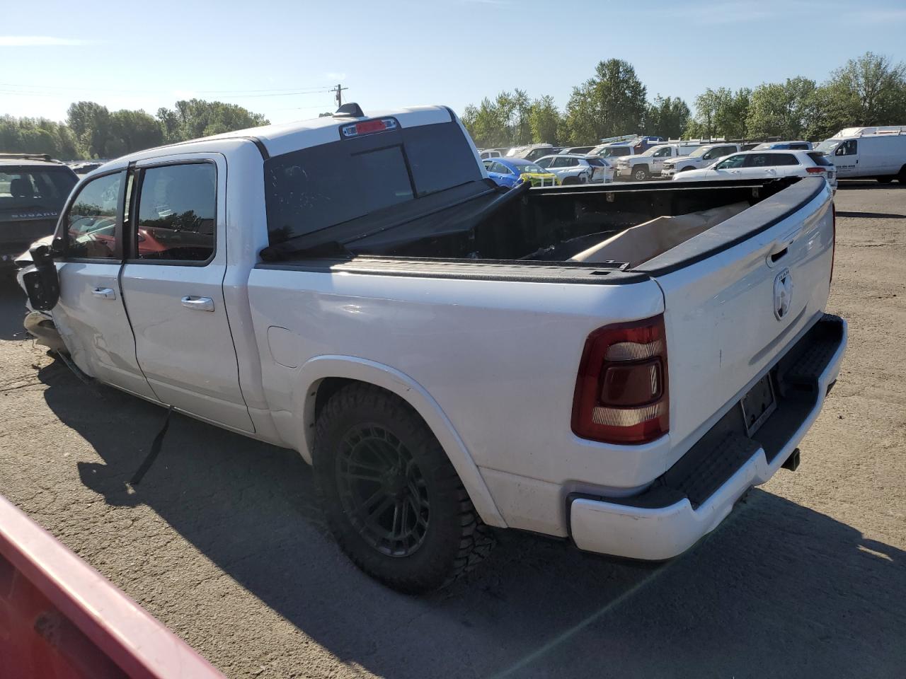 Ram 1500 Laramie Image 6