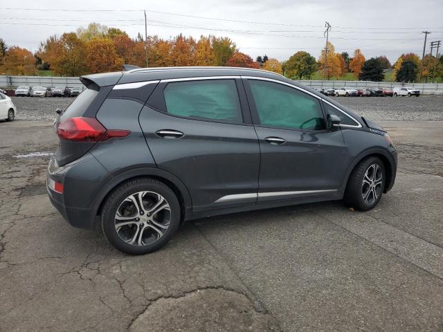 Chevrolet Bolt Premier Image 9