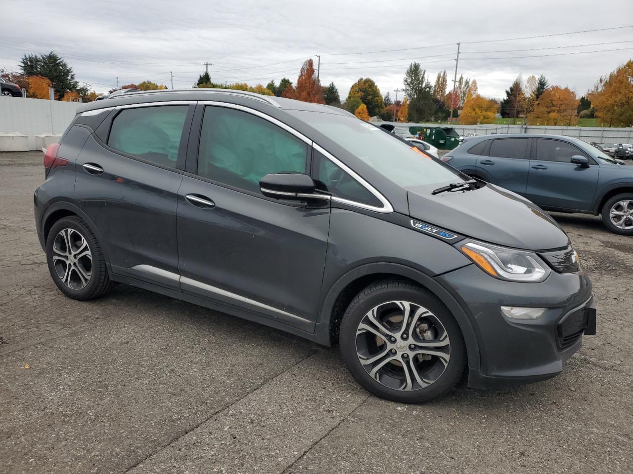 Chevrolet Bolt Premier Image 4