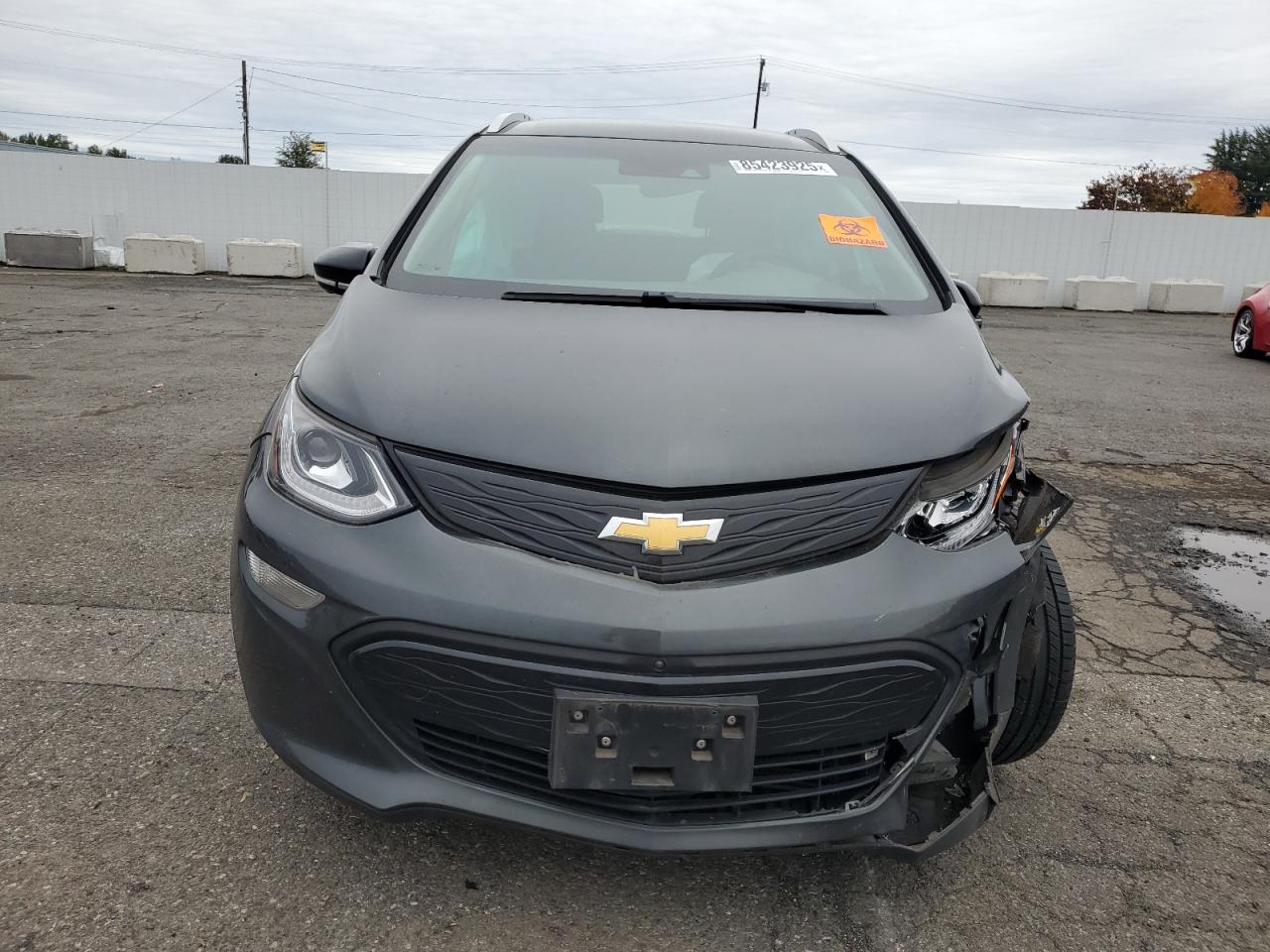 Chevrolet Bolt Premier Image 2