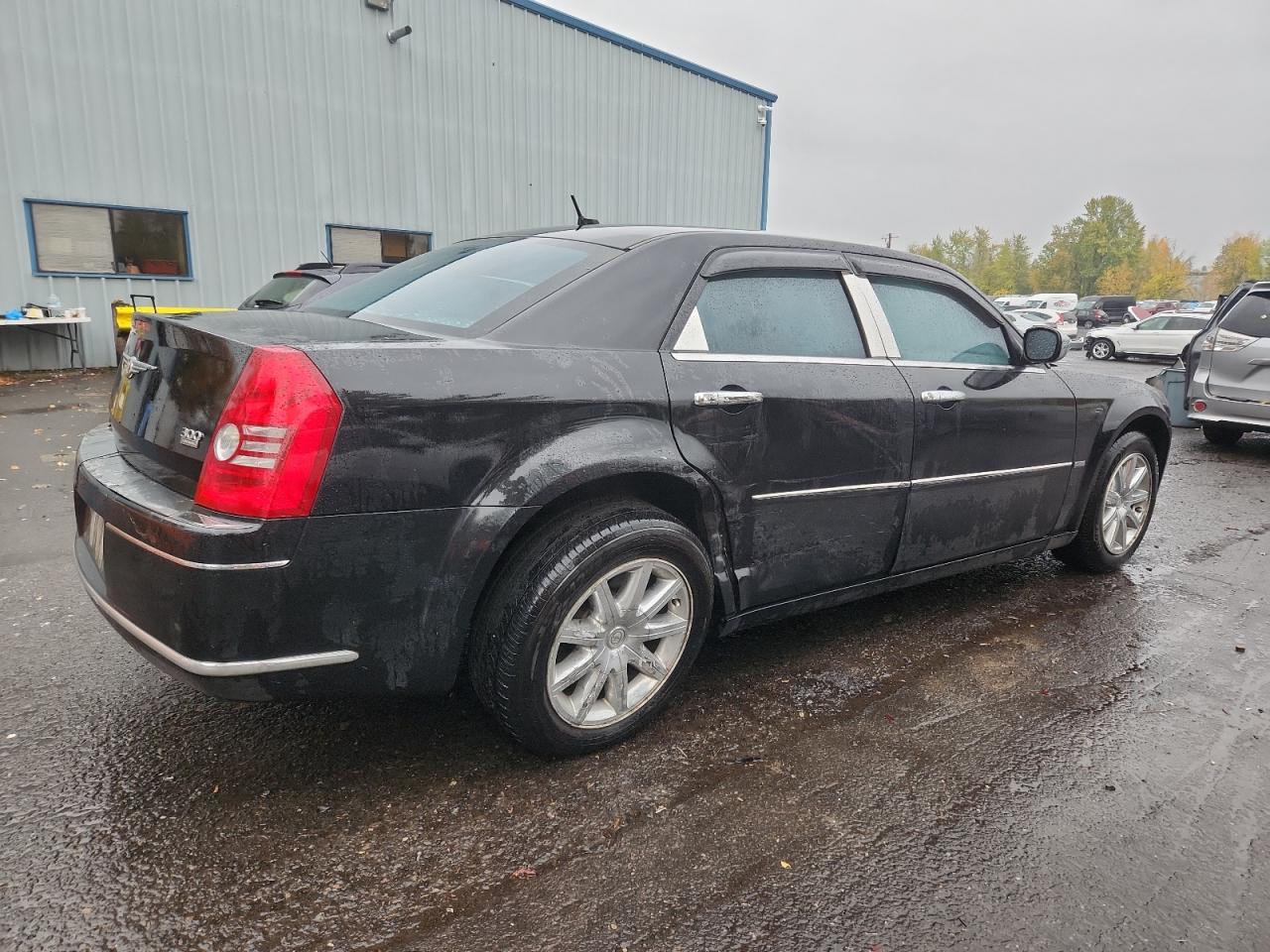 Chrysler 300 Touring Image 5