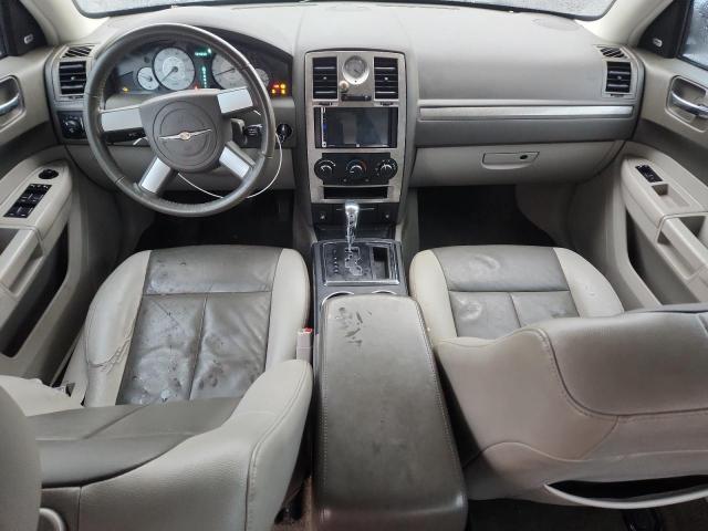 Chrysler 300 Touring Image 9