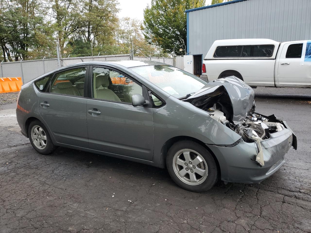 Toyota Prius Image 10