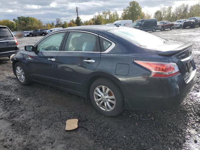 Nissan Altima 2.5 Image 11