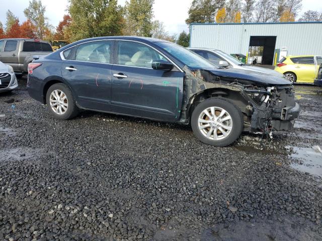 Nissan Altima 2.5 Image 2