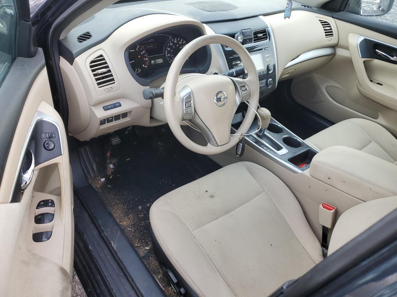 Nissan Altima 2.5 Image 13