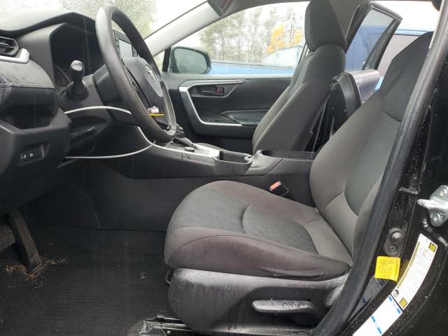 Toyota RAV4 Le Image 6