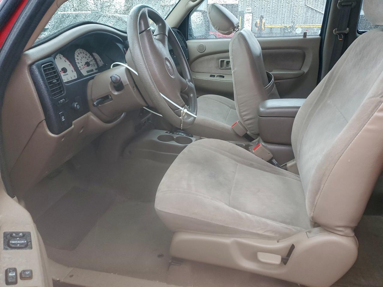 Toyota Tacoma Xtracab Prerunner Image 9