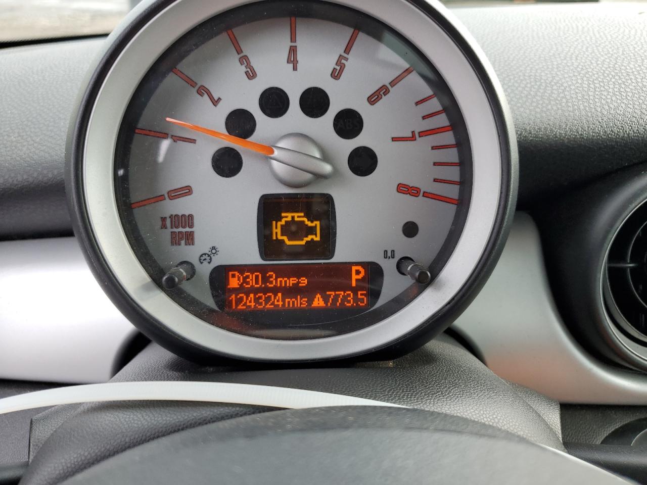 MINI Cooper Image 10