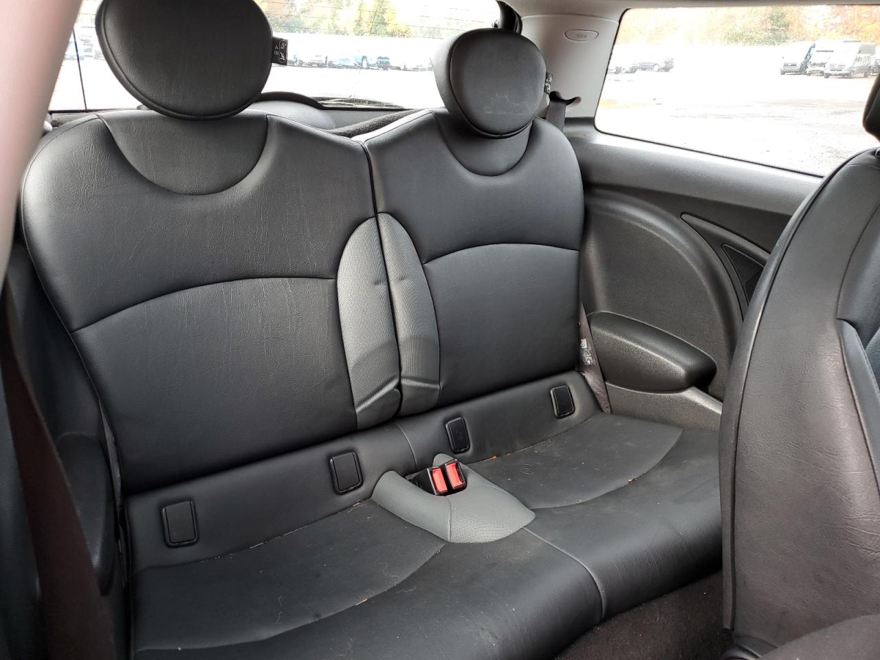 MINI Cooper Image 11