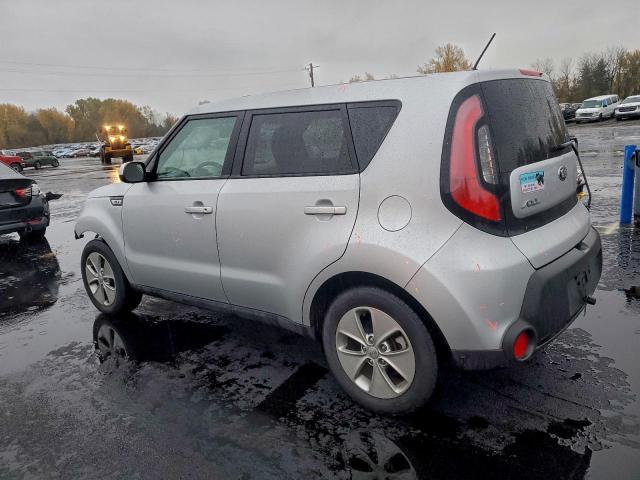Kia Soul + Image 10