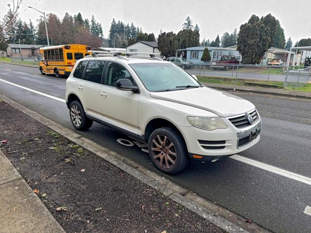  Salvage Volkswagen Touareg