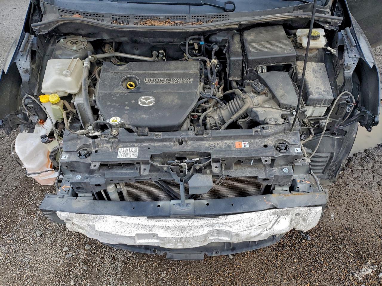 Mazda 5 Sport Image 13