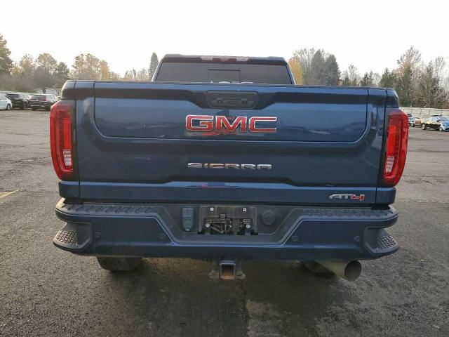 GMC Sierra K2500 At4 Image 10