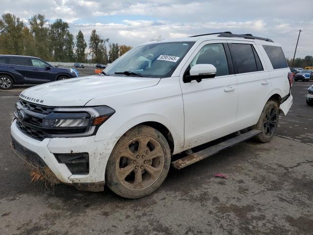  Salvage Ford Expedition