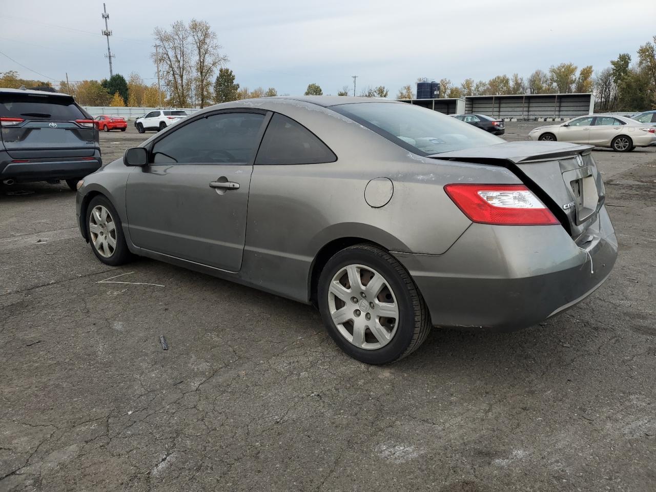 Honda Civic Lx Image 2