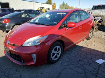  Salvage Toyota Prius