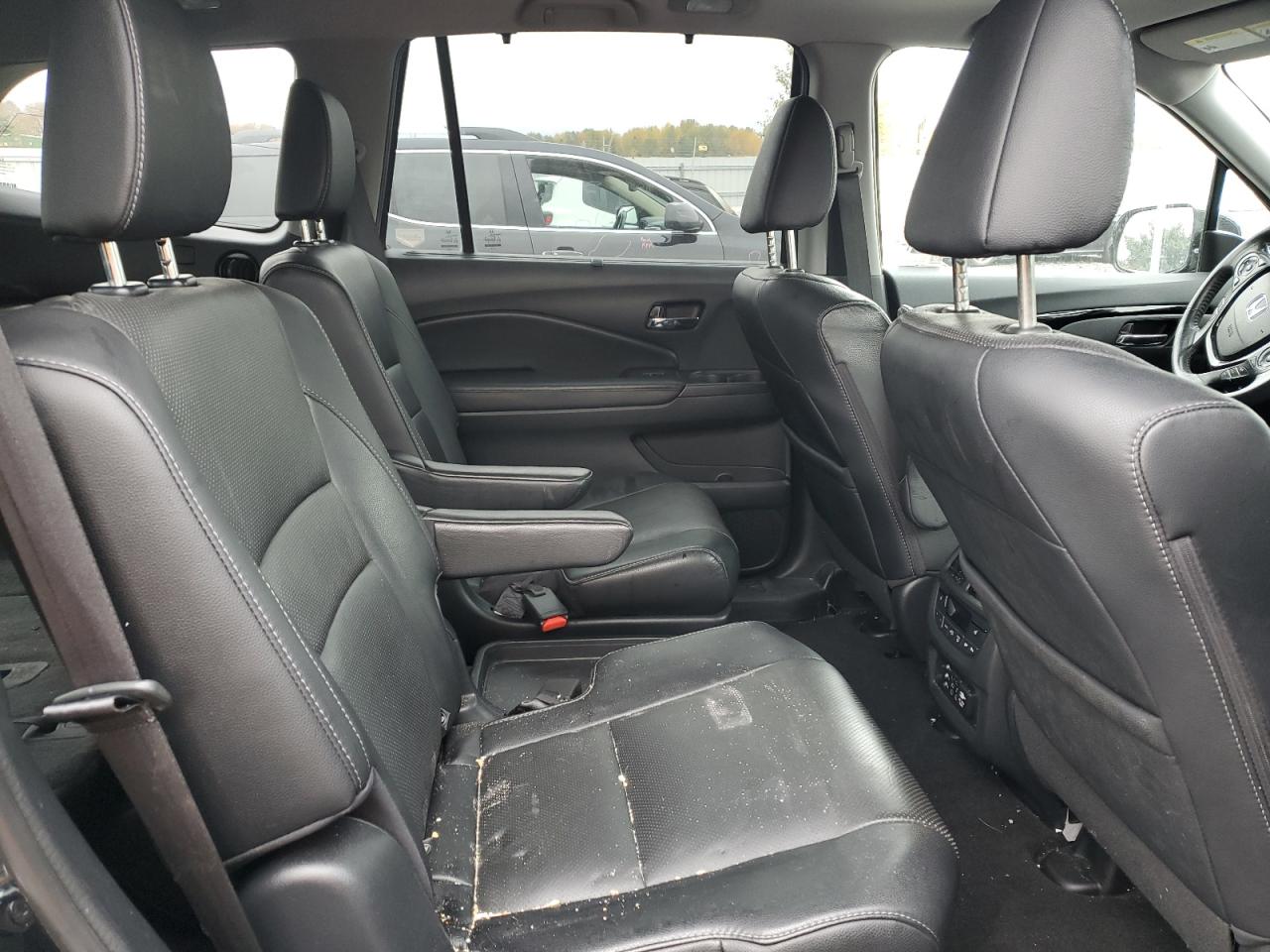 Honda Pilot Elite Image 13