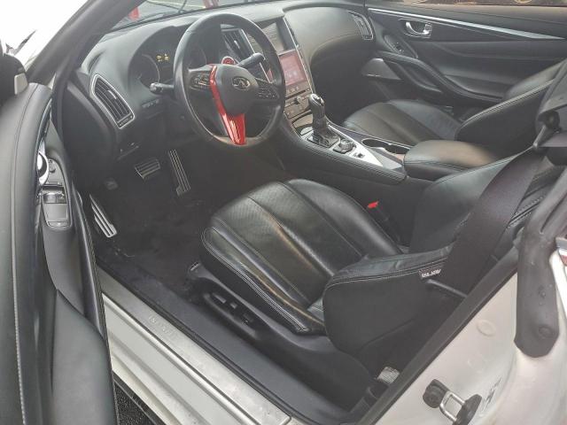 INFINITI Q60 Red Sport 400 Image 6
