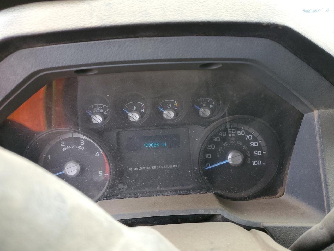 Ford F-350 Super Duty Image 5