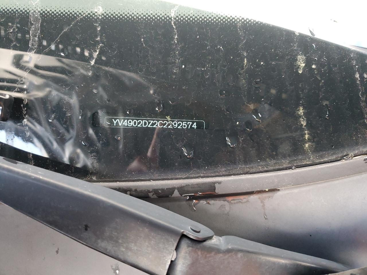 Volvo XC60 T6 Image 3