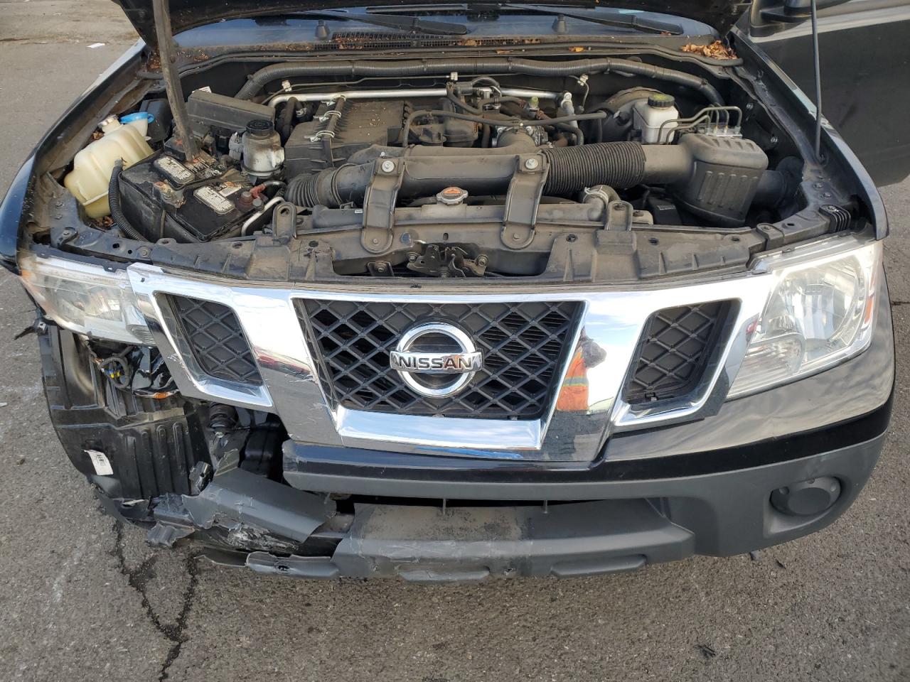 Nissan Frontier S Image 7