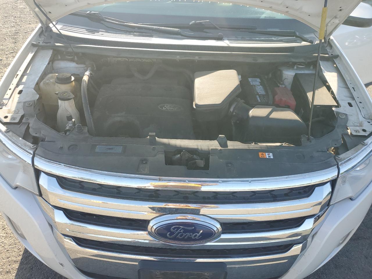 Ford Edge Limited Image 14
