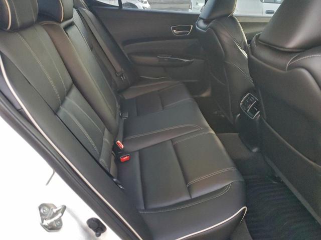 Acura TLX Tech Image 5
