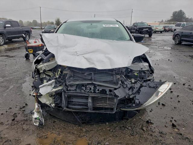 Ford Focus S Image 8