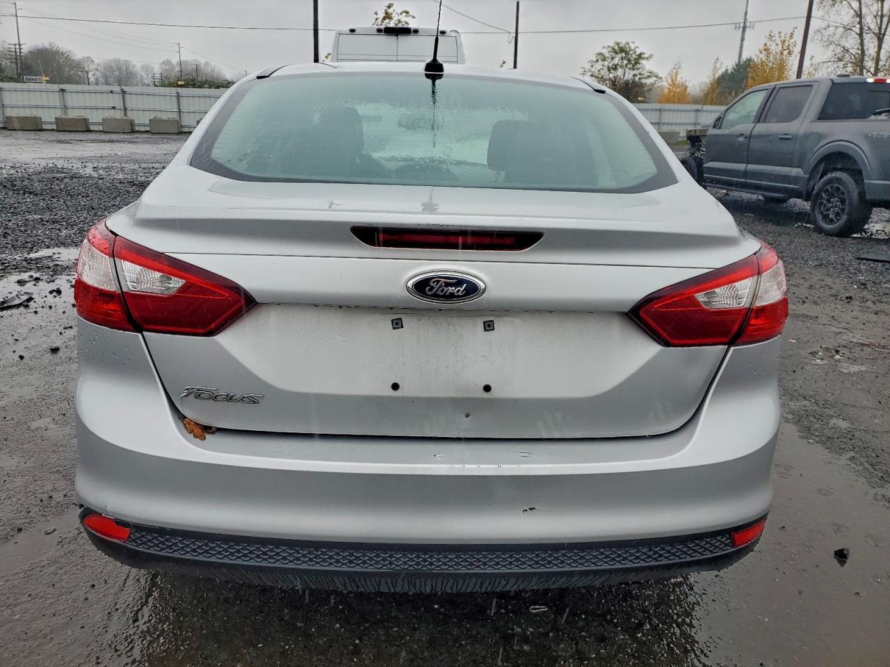 Ford Focus S Image 5