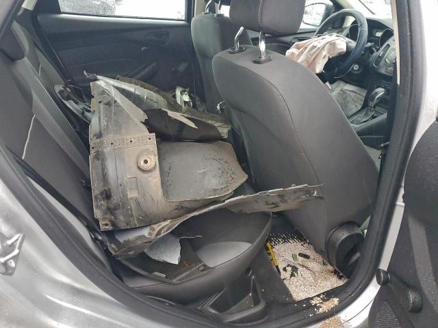 Ford Focus S Image 12