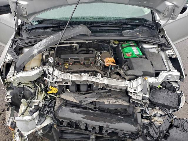 Ford Focus S Image 9