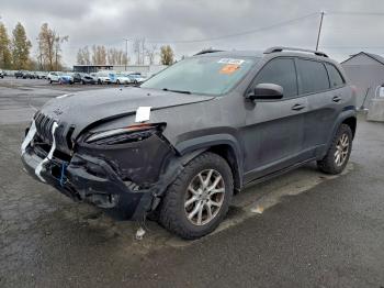  Salvage Jeep Cherokee
