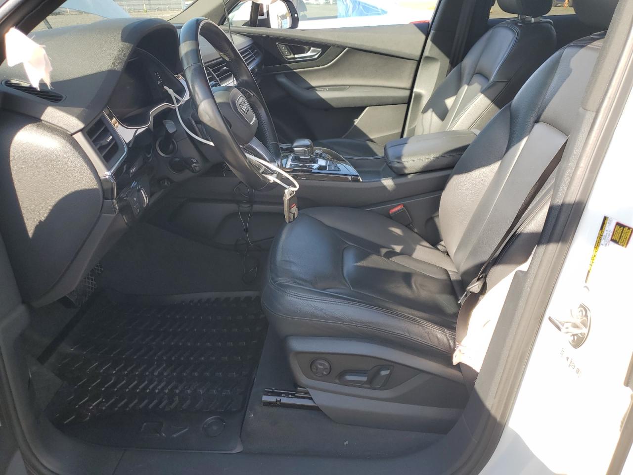 Audi Q7 Premium Plus Image 12