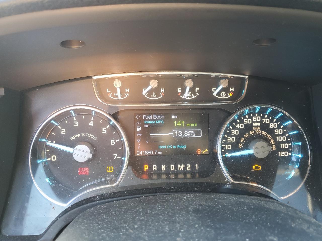 Ford F-150 Supercrew Image 11