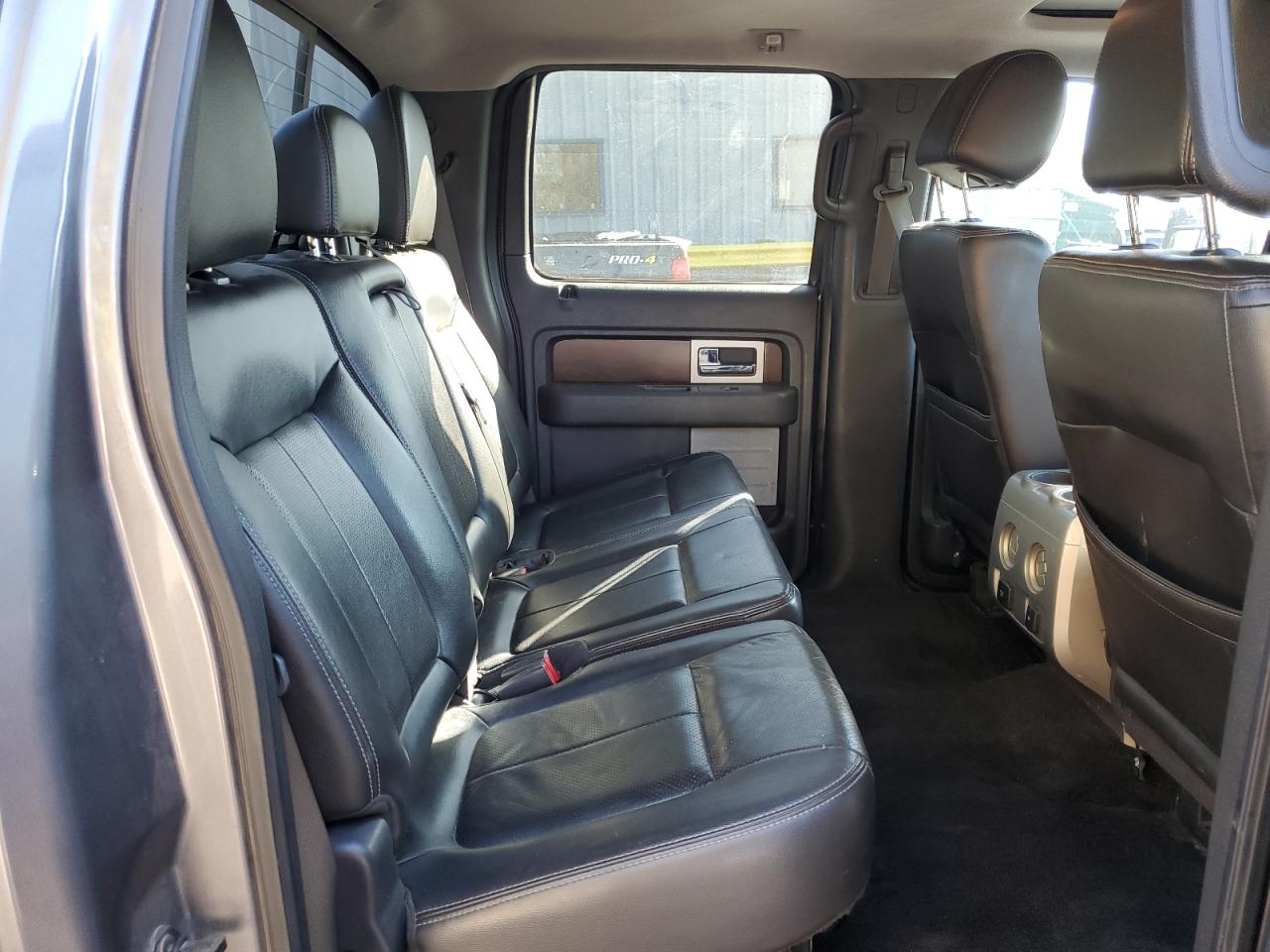 Ford F-150 Supercrew Image 9