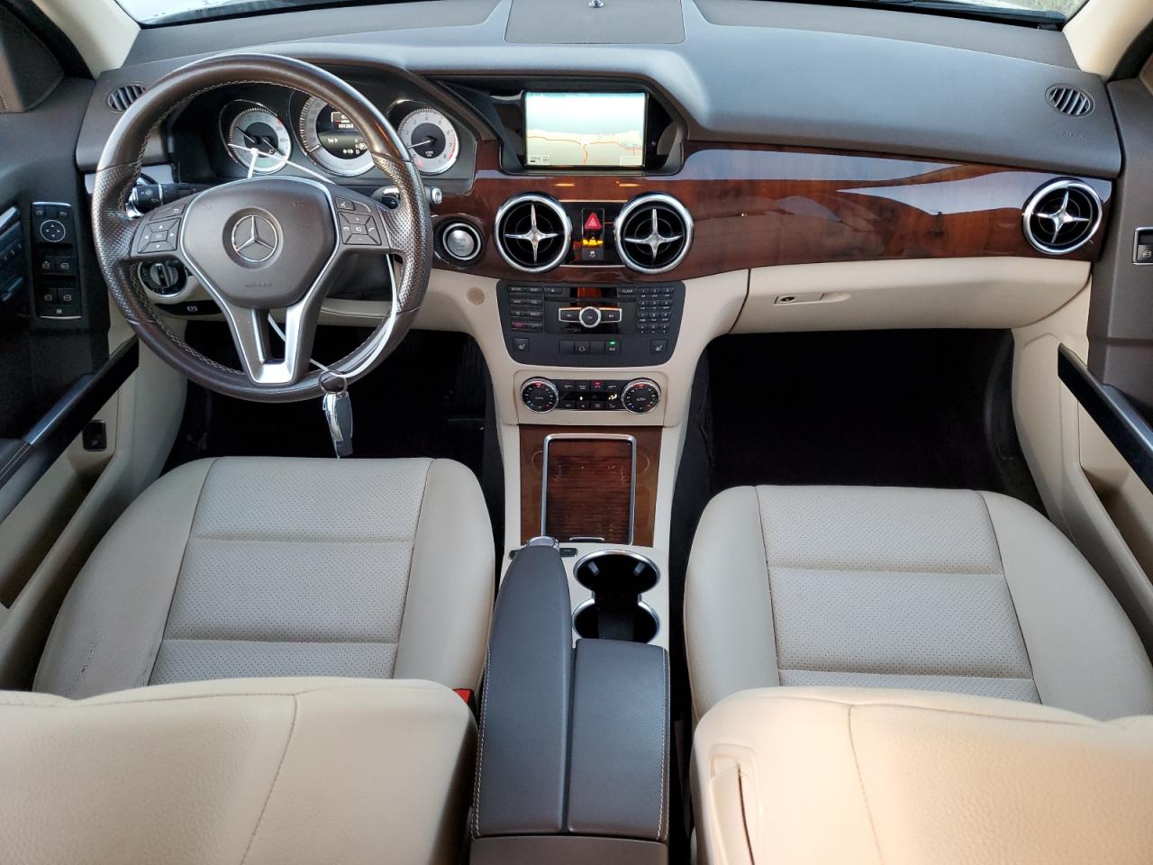 Mercedes-Benz GLK 350 4matic Image 6