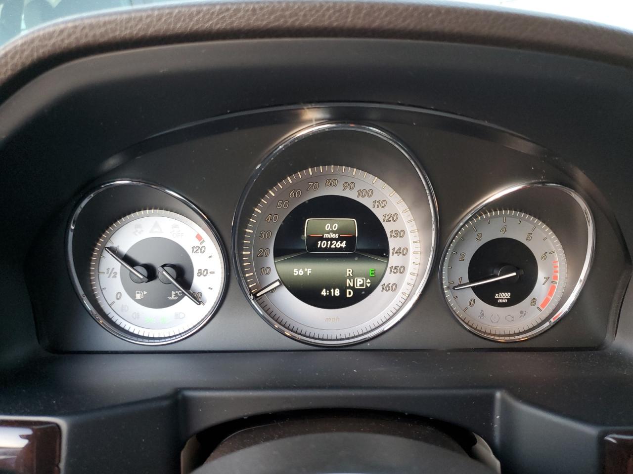 Mercedes-Benz GLK 350 4matic Image 11