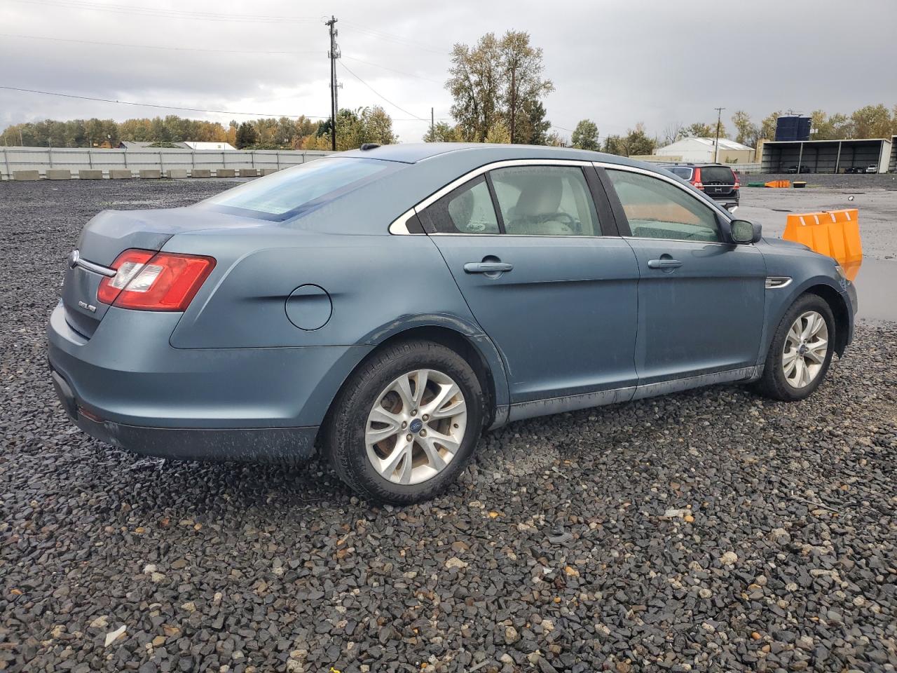 Ford Taurus Sel Image 2