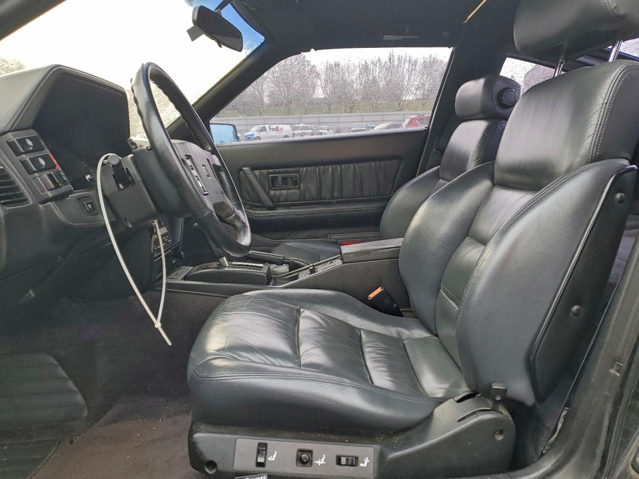 Nissan 300ZX Image 10