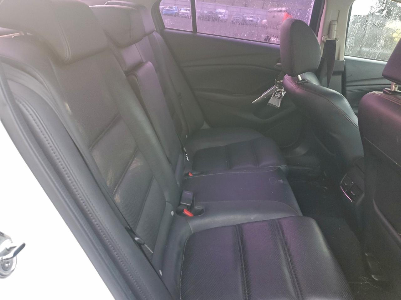 Mazda 6 Grand Touring Image 2