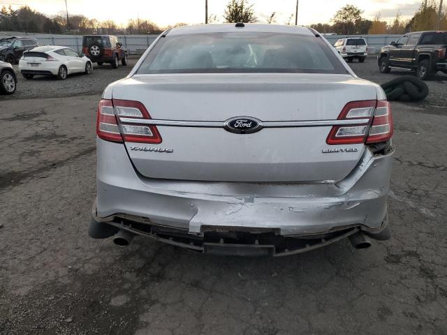 Ford Taurus Limited Image 3