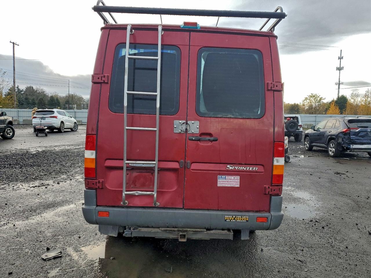 Freightliner Sprinter 2500 Image 2