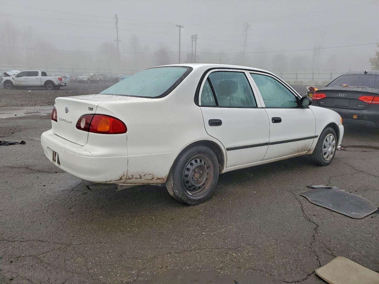 Toyota Corolla Ce Image 4