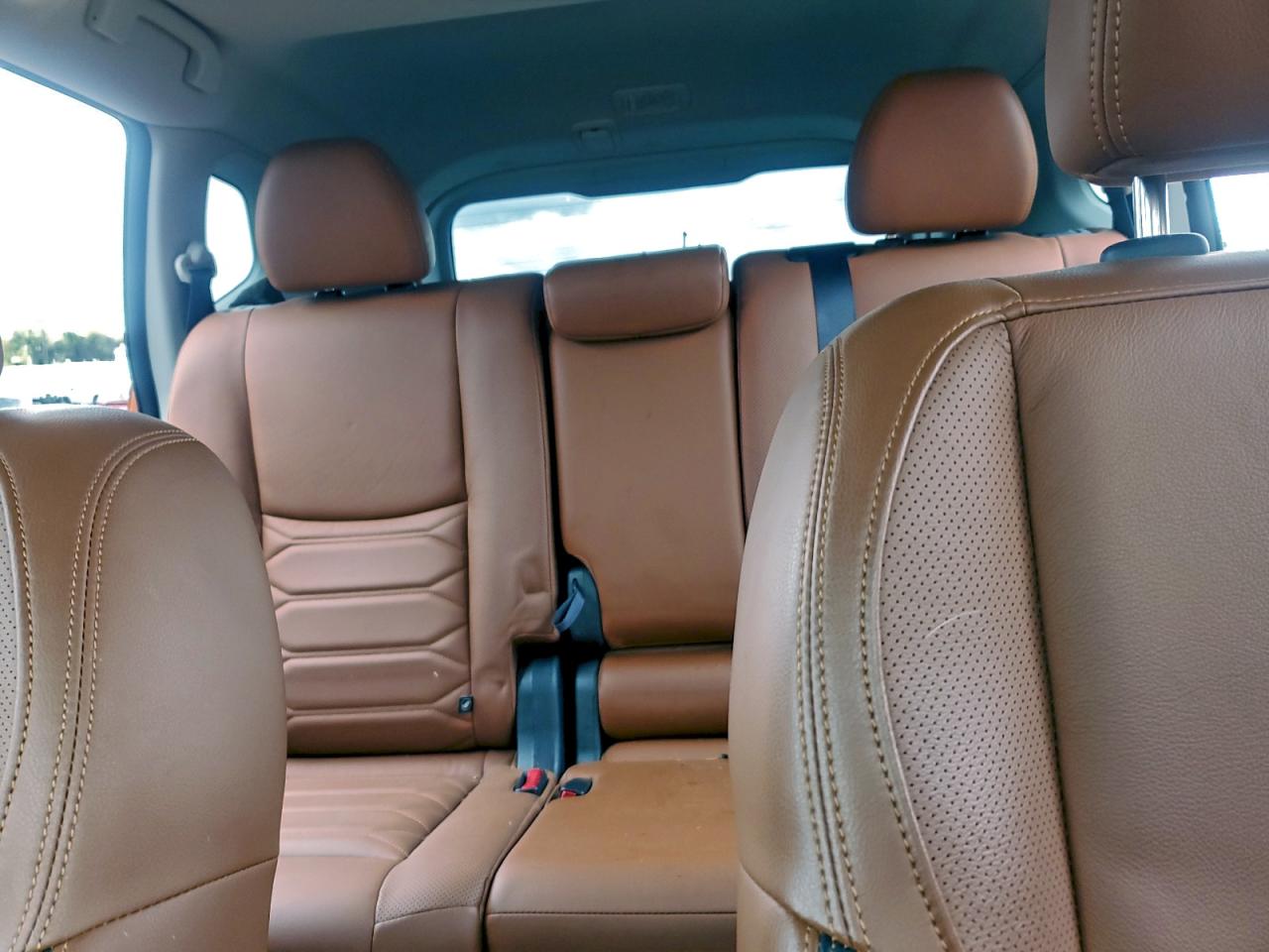 Nissan Rogue S Image 9