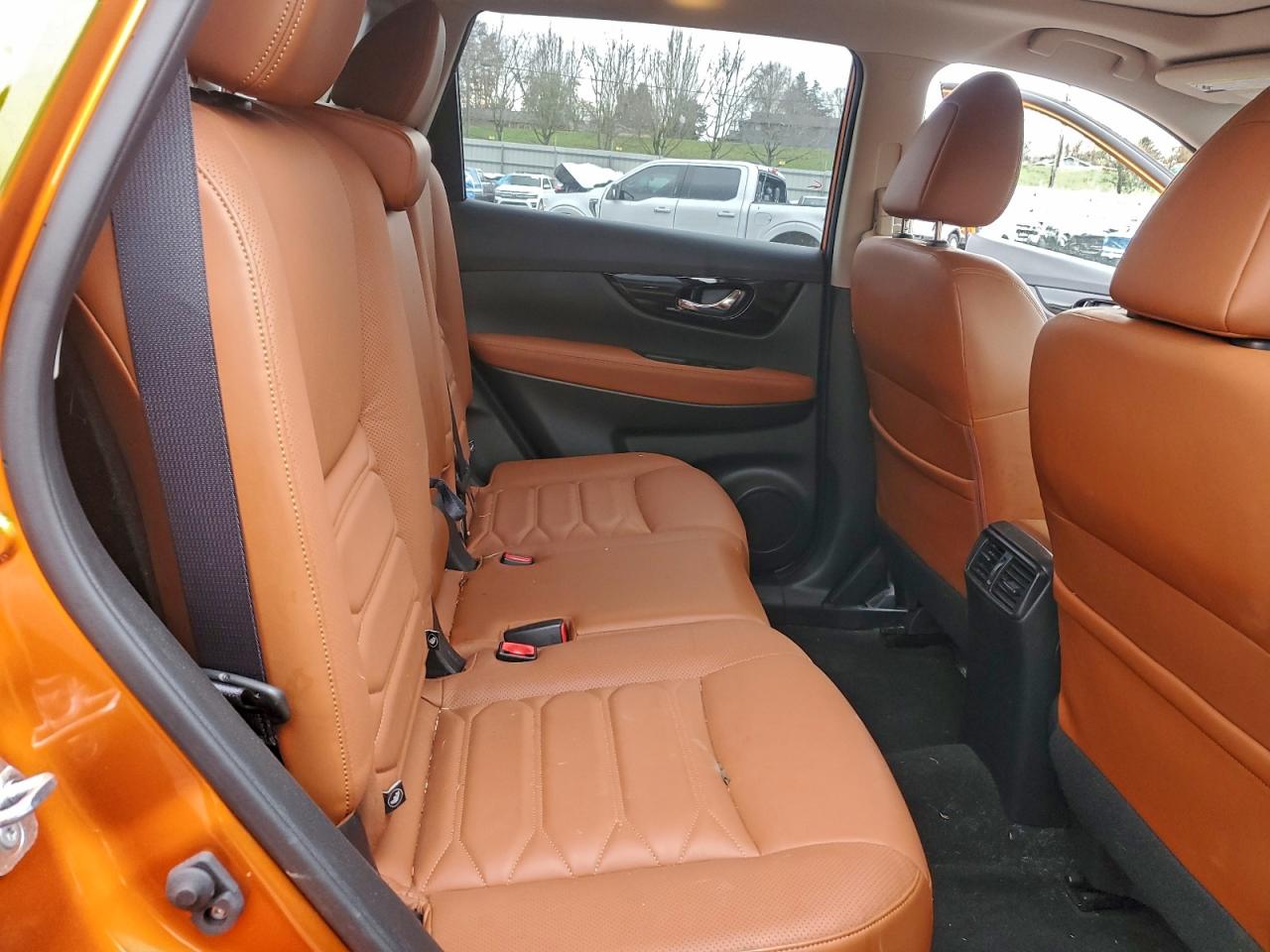 Nissan Rogue S Image 8